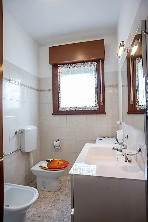 Condominio Palladio Lido di Jesolo 0*,  İtalya